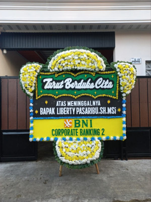 Papan Bunga Duka di Pelambik